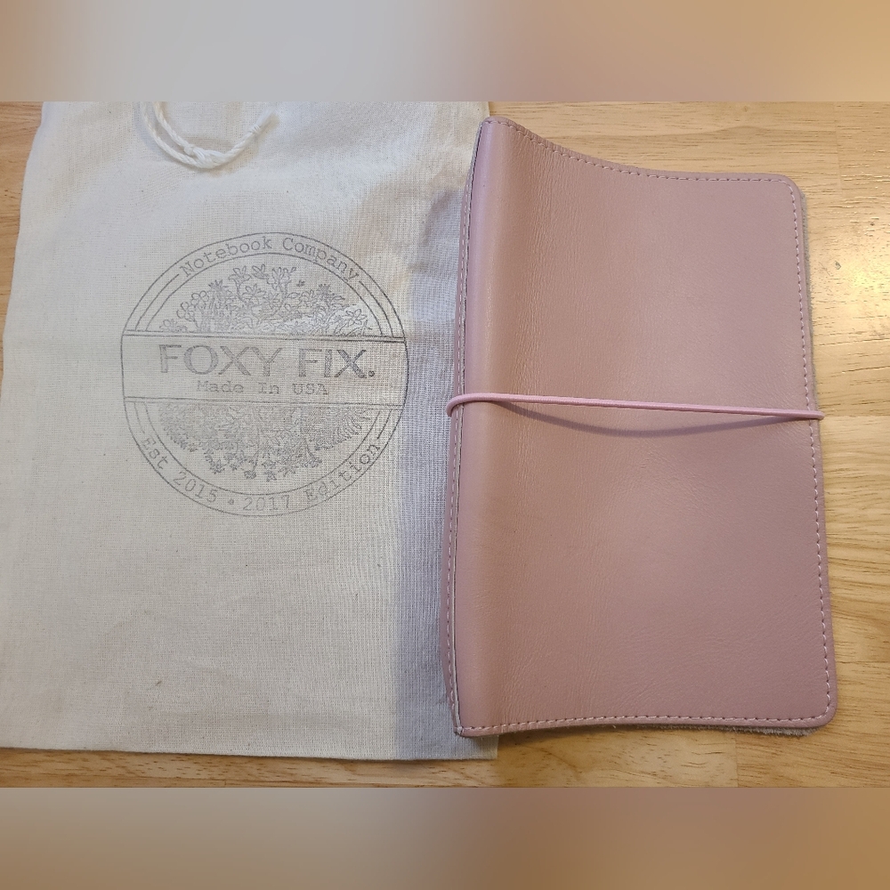 Foxy Fix Leather TN Cover Pastel Pink
